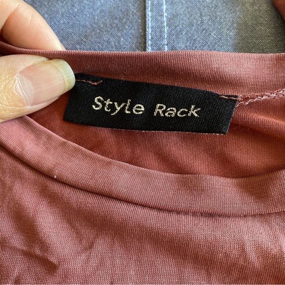 Style rack asymmetric bell sleeve top - Picture 3 of 9